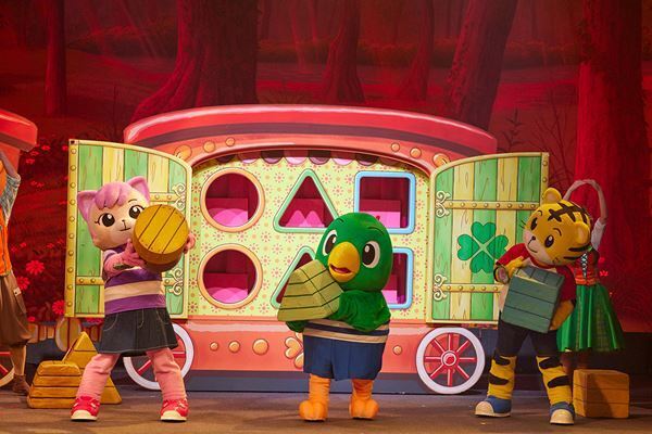 しまじろうと一緒に楽しむ夏の冒険！ 『しまじろうと もりの きかんしゃ』ゲネプロレポート