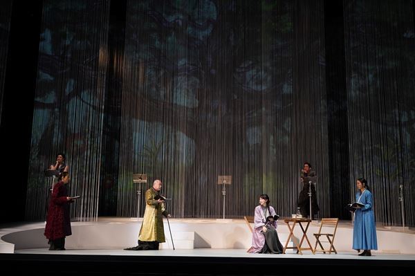 勘九郎「多くのものを感じ取っていただけたら」　“五感を揺さぶる”スペクタクルリーディング『バイオーム』開幕
