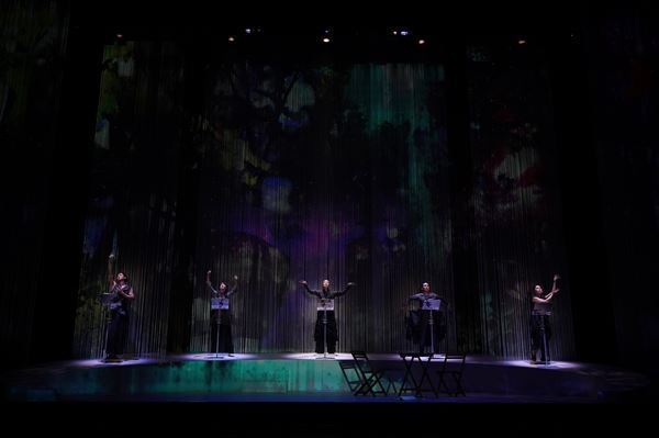 勘九郎「多くのものを感じ取っていただけたら」　“五感を揺さぶる”スペクタクルリーディング『バイオーム』開幕