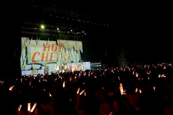 結成2周年のBUDDiiS　Zeppツアー最終日 Zepp Haneda公演レポート「僕たちらしいエンターテインメントをこれからも」