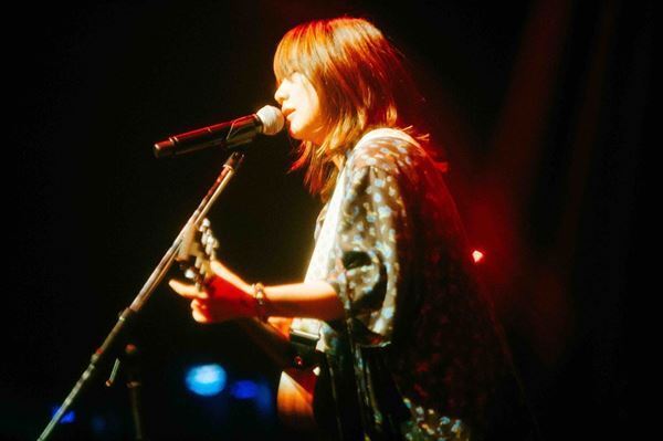 にしな、東阪ホールワンマン『虎虎』開催決定