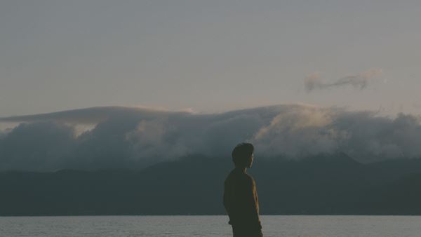 yonawo、新アルバムより新曲「Yesterday」のMVを公開　ディレクションは初タッグのミラーレイチェル智恵