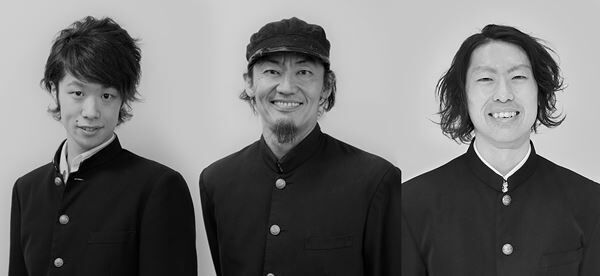 左から）スズキ拓朗、黒須育海、近藤良平 (c)HARU