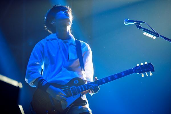 BUMP OF CHICKENが2年8カ月ぶりに有観客ライブ開催、結成25周年を3万人と祝福