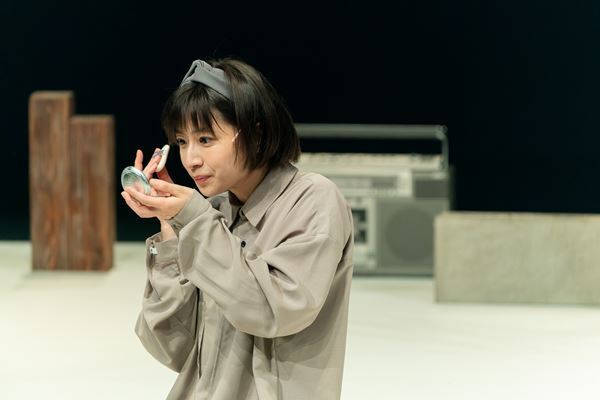 「一つひとつの言葉を自由にキャッチして」南沢奈央と濱田龍臣が初の二人芝居に挑戦するKUNIO10『更地』が開幕