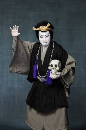 歌舞伎座『新・陰陽師 滝夜叉姫』市川猿之助の蘆屋道満、中村隼人の安倍晴明らの撮り下ろしスチール写真公開