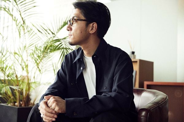 tofubeats、4年ぶりのアルバムと初の書籍を語る「耳が聞こえなくなった時に、鏡が気になるなって」