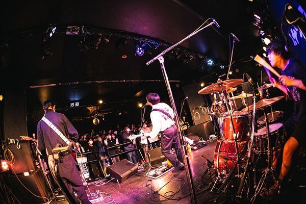 【ライブレポート】ルサンチマン、無限の伸びしろを感じさせるFEVERでの2ndシングルリリースライブ