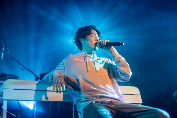 【ライブレポート】スペシャルゲストも登場したimase 1st Live『POP OVER』（追加公演）