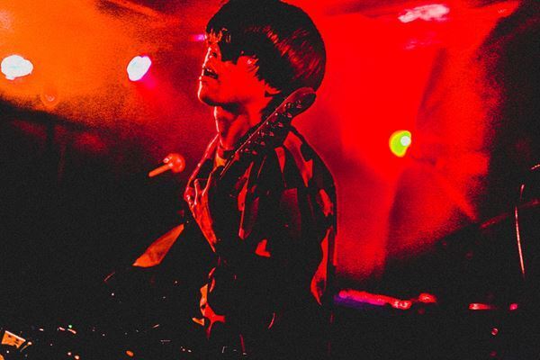 【ライブレポート】Wienners、全国20カ所のツーマンツアー初日　「俺たちの音楽に携わってくれた人を助けたい」