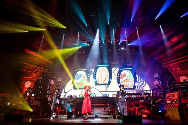 松任谷由実、全国ツアー全63公演完走「待っていてくれた人たちが背中を押してくれたから、奇跡も起こせた」