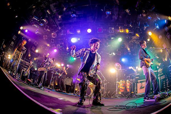 【ライブレポート】SOMETIME'S　Omoinotakeと締め括ったツーマンライブシリーズファイナル