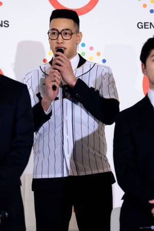 GENERATIONS、記者会見でスローガン＆新ビジュアル公開「日本中の人たちを集めて、騒がせて、繋いでいきたい」