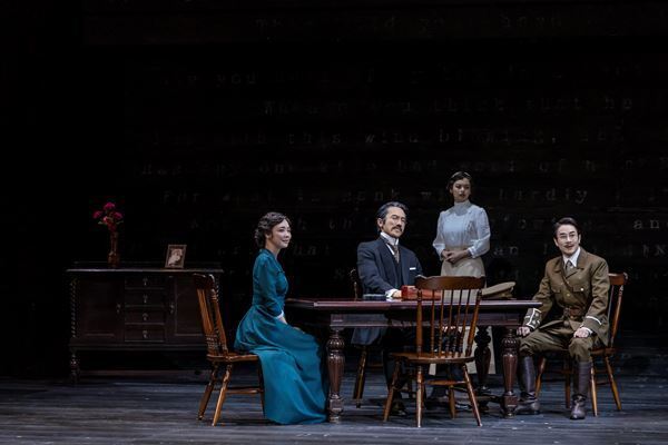 愛する息子を戦地に送り込んだ父親の胸中は？　演出・上村聡史による舞台『My Boy Jack』開幕