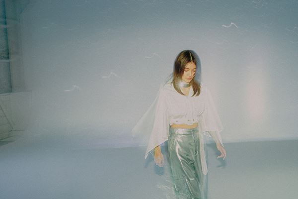 由薫「今までの私にないキャラクター」　MONKEY MAJIKとのコラボ曲「Blueberry Pie」配信決定