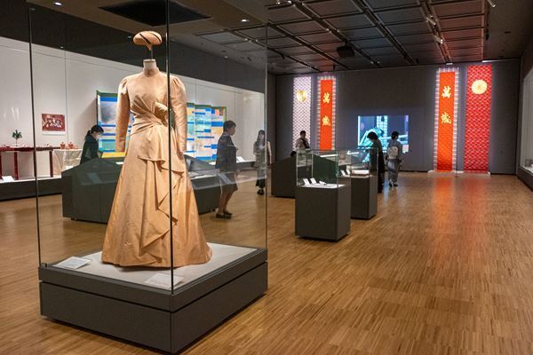 皇居三の丸尚蔵館リニューアルオープン！　伊藤若冲《動植綵絵》ほか同館所蔵の国宝4件を公開