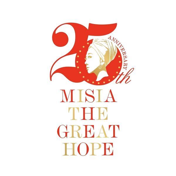 MISIA、デビュー25周年記念ライヴで灯した未来への希望「皆さんは私にとっての光」