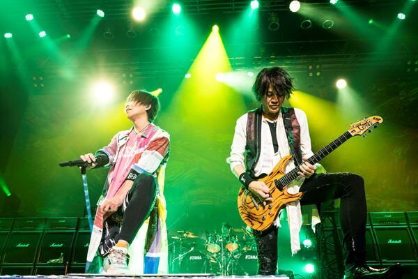 『GRANRODEO LIVE TOUR 2023 “Escape from the Iron cage”』10月20日(金) Zepp DiverCity公演より撮影：キセキミチコ