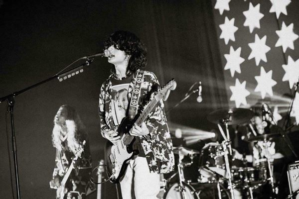 【ライブレポート】w.o.d.、東阪ワンマン東京公演を開催。荒ぶるロックでフロアをかき乱した熱狂の一夜