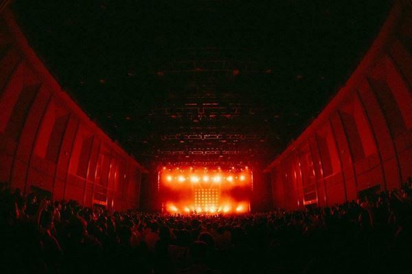 【ライブレポート】w.o.d.、東阪ワンマン東京公演を開催。荒ぶるロックでフロアをかき乱した熱狂の一夜