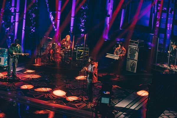 King Gnu、『Love music』で月9ドラマ『ミステリと言う勿れ』主題歌含む4曲を披露