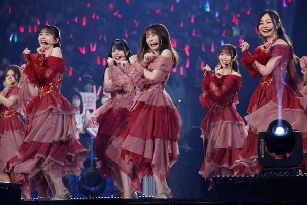 乃木坂46秋元真夏「生まれ変わっても絶対に乃木坂になりたい」 卒業コンサートのオフィシャルレポート到着
