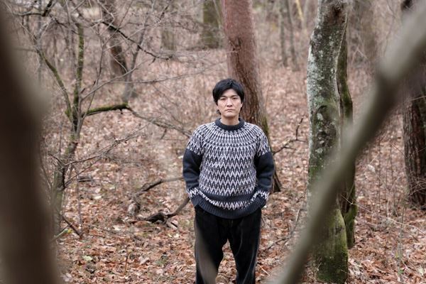 【独占ロングインタビュー】“聴いたことのない「さくら」がここにある”　 森山直太朗、20周年を締めくくる弾き語りベストアルバムを語る