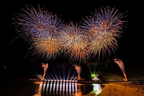 映像と花火のシンクロで究極の体験をお届け『Disney Music & Fireworks』沖縄公演オフィシャルレポート