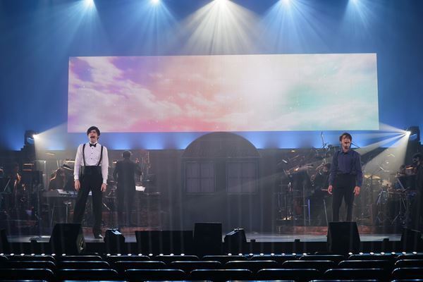 8月上演『ピピン』主演の森崎ウィンが、初代ピピン・城田優と共演した歌唱映像が公開　城田優からの応援メッセージも