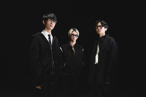 ROTH BART BARON『BEAR NIGHT4』にアジカン後藤正文、フラッド佐々木亮介の出演が決定
