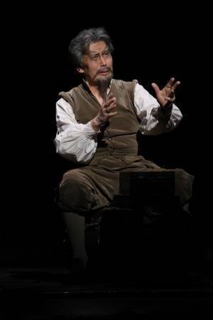 “見果てぬ夢”の魂を込めた姿であった。　演劇ジャーナリスト・大島幸久が観た『ラ・マンチャの男』