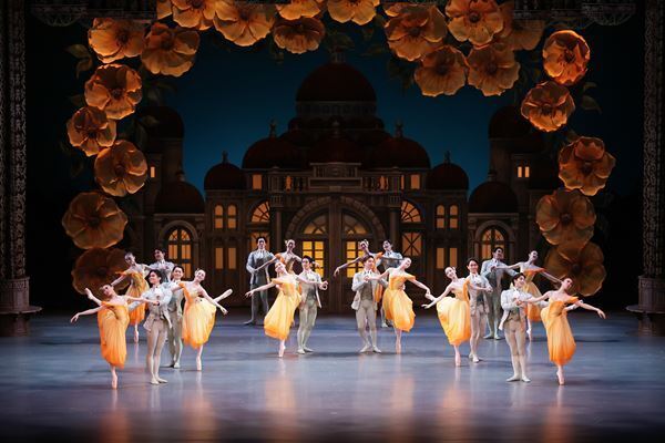 【インタビュー】新国立劇場、柴山紗帆×速水渉悟が挑むバレエ『くるみ割り人形』