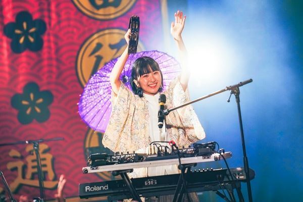 Wienners、“日本”をコンセプトに全22曲披露　ツアー『春雷行脚』千秋楽公演