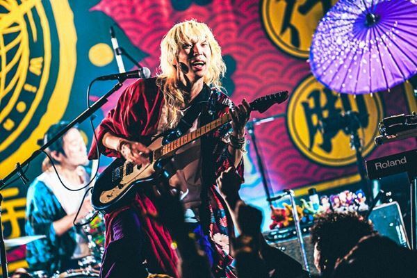 Wienners、“日本”をコンセプトに全22曲披露　ツアー『春雷行脚』千秋楽公演