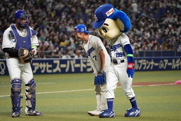 GENERATIONS佐野玲於、生まれ故郷・愛知で「中日vsソフトバンク戦」始球式に登場