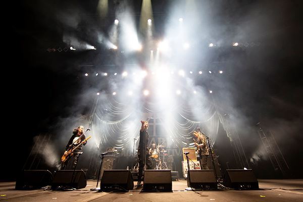 明日への情熱に溢れた群馬の夜　G-FREAK FACTORY主催「山人音楽祭2022」レポート