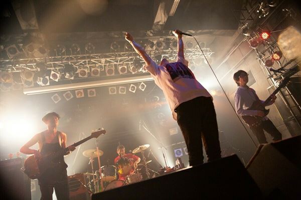 【野音ワンマン直前企画】Novel Coreがフラカンに惹かれる理由。「まるで今の僕を見てくれてるみたいだなあ、っていう感覚にすごくなった」