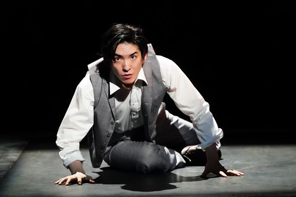 純粋ゆえに深い悔恨を共鳴させる、真っ直ぐな二人　『スリル・ミー』Review２　木村達成×前田公輝　ピアノ：落合崇史