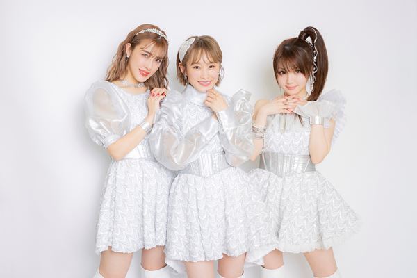 高橋愛×田中れいな×夏焼雅、新アルバム収録「わさびじゃないのよ鰹は」MVショートサイズ公開