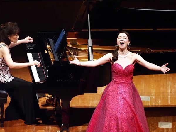 歌の魅力にピアニストが虜！小川典子の歌曲愛再び