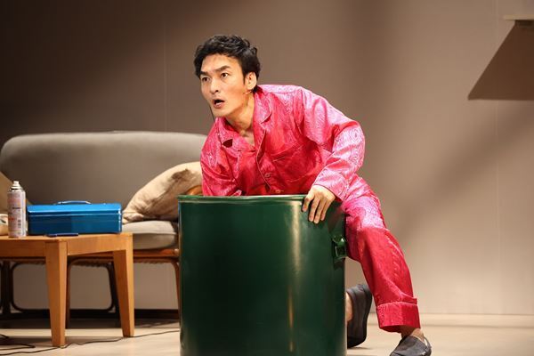 香取慎吾、『burst!〜危険なふたり～』開幕前夜に覚えた台詞は「8割くらい」　草彅剛は「天才ですよね」と感心