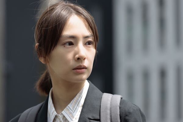 北川景子、湊かなえ原作ドラマで真実を追い求める映画監督役に。「私も傷ついてでも真実を知りたいタイプ」