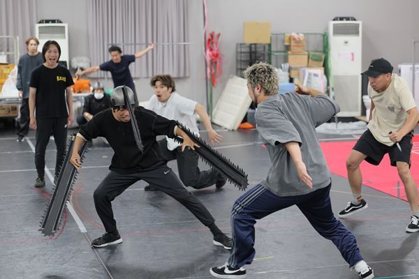 開幕迫る「チェンソーマン」ザ・ステージ稽古場をレポート