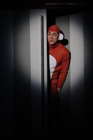 【開幕レポート】“カッコイイ”と“オモロイ”を全力で披露する！ 怒涛のエンターテインメント・ショー『CLUB SEVEN』20周年の賑やかな祝祭