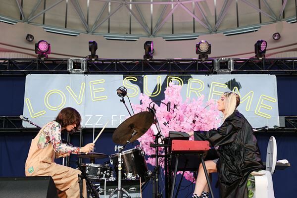 グラミー賞ノミネートで話題のDOMi&amp;JD BECKが初来日『LOVE SUPREME JAZZ FESTIVAL JAPAN 2023』オフィシャルレポート