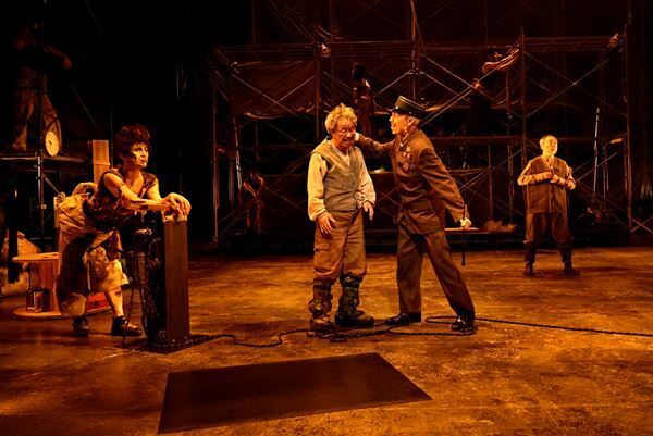 成河、別所哲也ら出演　白井晃演出の音楽劇『ある馬の物語』3年越しに開幕