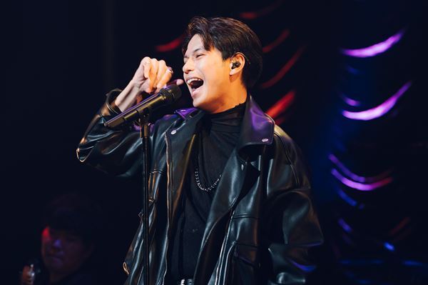 MORISAKI WIN GIG　品川ステラボール公演レポート「みなさんの光になれたら」