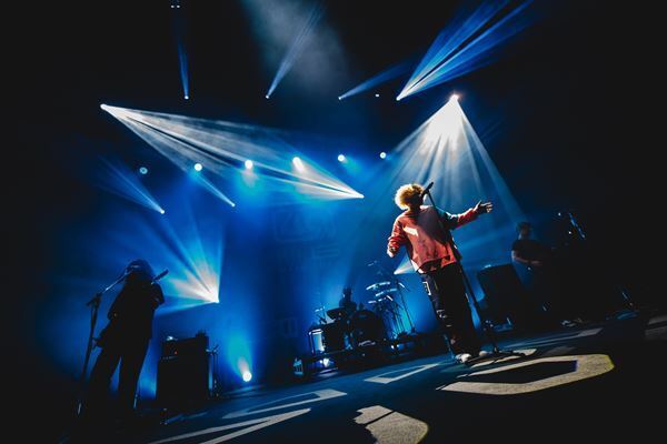 クリープハイプ×Vaundy出演『AIR-G’ 40th Anniversary Live～4 your SMILE～』開催「今一番いいものをみせたい」