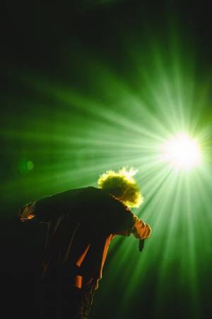 クリープハイプ×Vaundy出演『AIR-G’ 40th Anniversary Live～4 your SMILE～』開催「今一番いいものをみせたい」