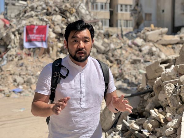 “戦場記者”須賀川拓が信じるもの。「このひとつひとつの積み重ねが、世界を、社会をいい方向へ変えてくれる」